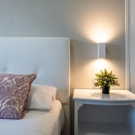 Nueva Alcantara Apartment Marbella